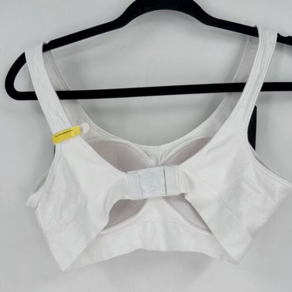 NWT Bali Comfort Comfortflex Fit Seamless Shaping Wireless Bra Medium White - Picture 4 of 7